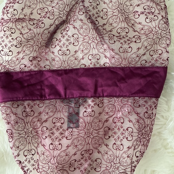Victoria Secret Lace Burgundy Bodysuit Satin Waistband No Snap Size Small - Picture 3 of 7